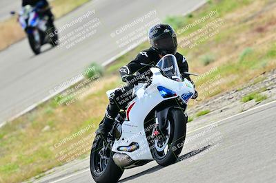 media/Apr-12-2025-TrackXperience (Sat) [[06d2a48708]]/Level 1/Session 3 (Turn 11)/